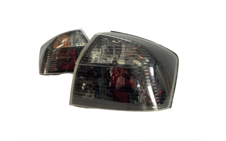 Фонари задние AUDI A4 B6 Sedan