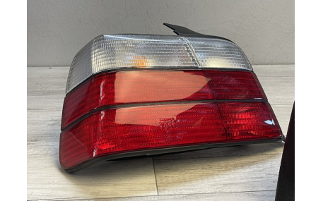 Фонари задние BMW E36 Sedan