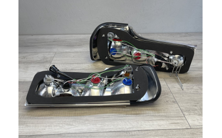 Фонари задние BMW E32