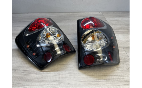 Фонари задние JEEP Grand Cherokee