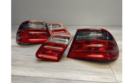 Фонари задние Mercedes E-class W210