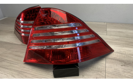 Фонари задние Mercedes S-class W220