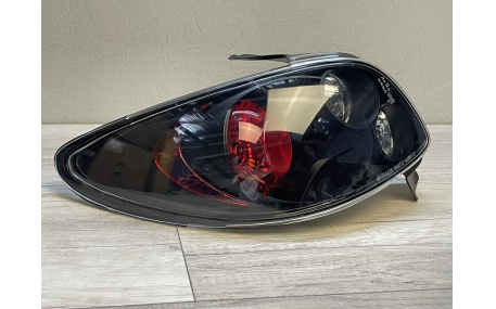 Фонари задние Peugeot 206