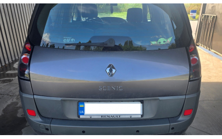Фонари задние Renault Scenic