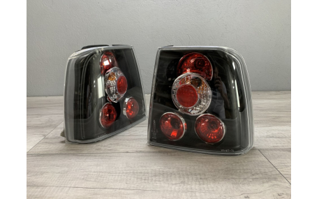 Фонари задние Volkswagen Passat B5 Sedan