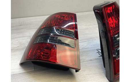 Фонари задние Volkswagen Golf 4