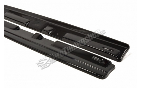 Пороги Mazda 3