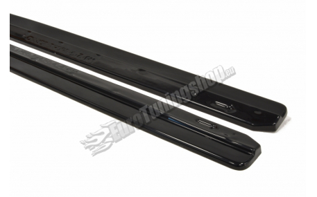 Пороги Mazda 3