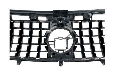 Решетка радиатора Mercedes GLA-class H247