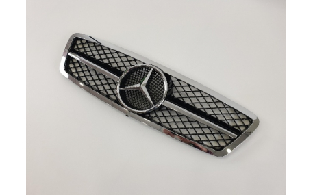 Решетка радиатора Mercedes C-class W203