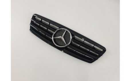 Решетка радиатора Mercedes C-class W203