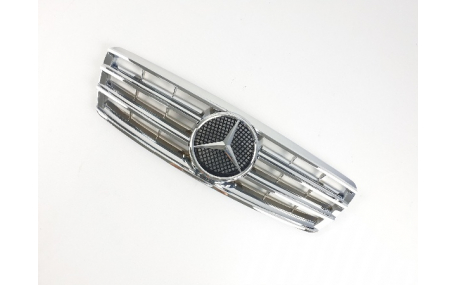 Решетка радиатора Mercedes C-class W203