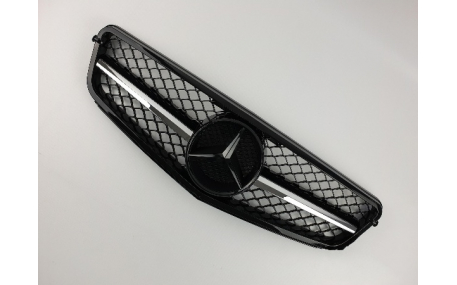 Решетка радиатора Mercedes C-class W204