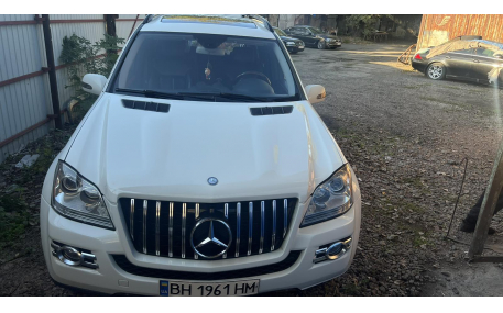 Решетка радиатора Mercedes GL-class X164