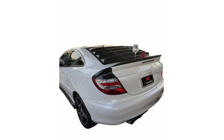 Накладка на заднее стекло Mercedes CL-class W203