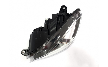 Фары передние Mercedes C-class W204 2011-2015