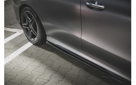 Накладки на пороги Mercedes CLA-class C118