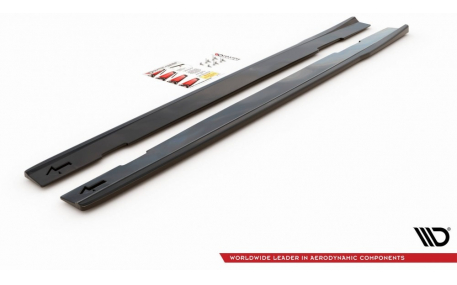 Накладки на пороги Mercedes CLA-class C118