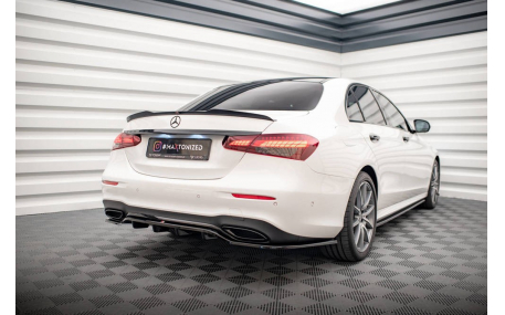 Накладка задняя Mercedes E-class W213 2020-2022