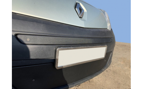 Зимняя накладка на решетку Renault Kangoo