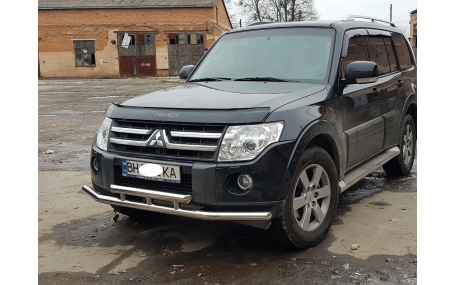 Защита передняя Mitsubishi Pajero Wagon