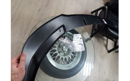 Накладка передняя Mitsubishi Lancer X