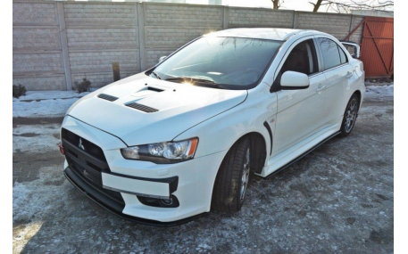 Накладка передняя Mitsubishi Lancer X
