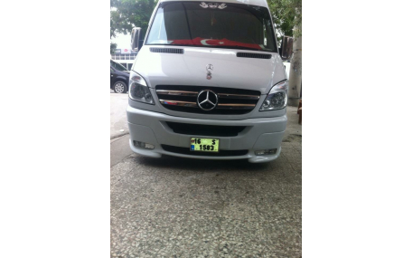 Накладка передняя Mercedes Sprinter 2007-2012