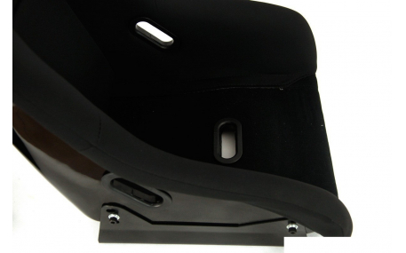 Сиденья GTR Medium Bride Black