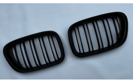 Решетка радиатора BMW X5 E53 1999-2003