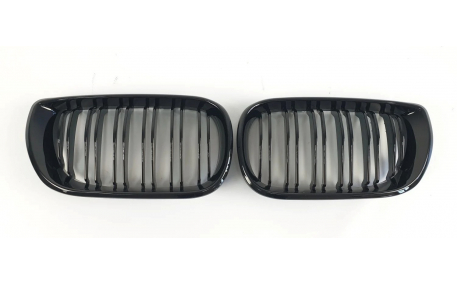 Решетка радиатора BMW 3 E46 Sedan 2001-2005