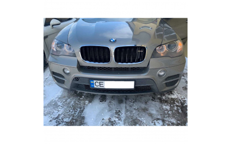 Решетка радиатора BMW X5 (E70)