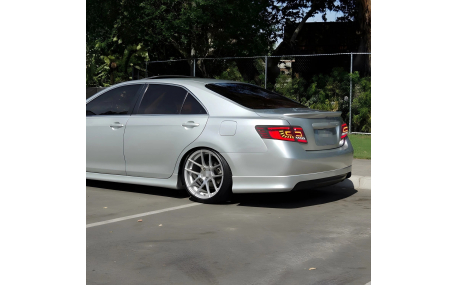 Фонари задние Toyota Camry V40