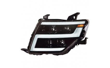 Фары передние Mitsubishi Pajero Wagon 4