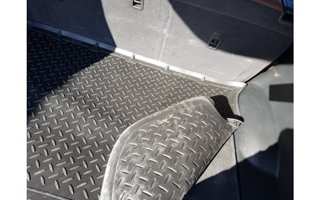 Коврик в багажник Kia Rio