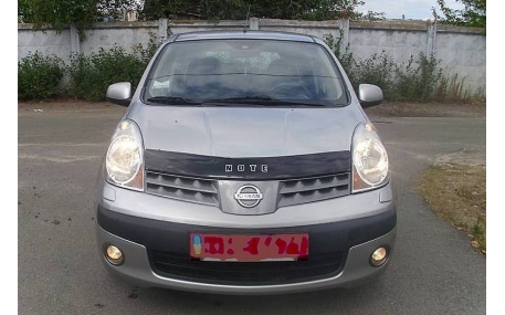Дефлектор капота Nissan Note