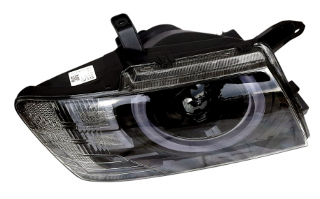 Фары передние Mitsubishi Pajero Wagon 3