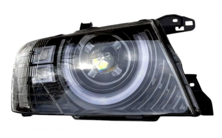 Фары передние Mitsubishi Pajero Wagon 3