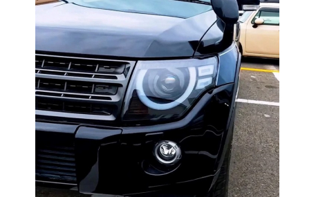 Фары передние Mitsubishi Pajero Wagon 4