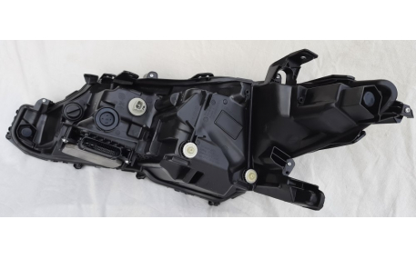 Фары передние Toyota Camry V70