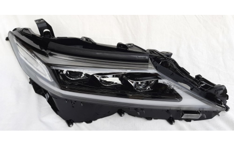 Фары передние Toyota Camry V70