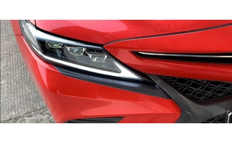 Фары передние Toyota Camry V70 USA