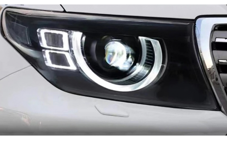 Фары передние Toyota Land Cruiser 200