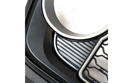 Решетка радиатора Jeep Wrangler JL