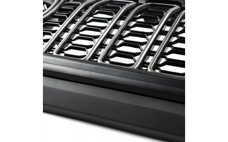 Решетка радиатора Jeep Wrangler JL