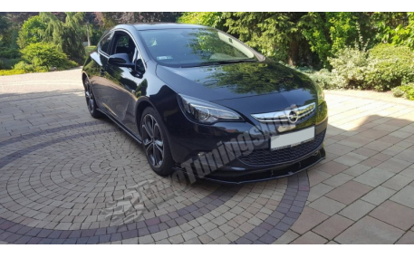 Накладка передняя Opel Astra J GTC
