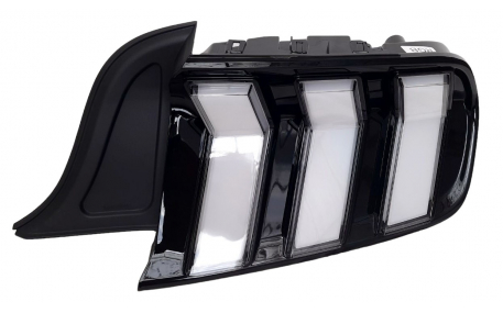 Фонари задние Ford Mustang