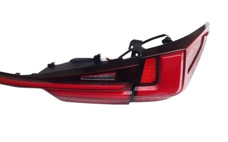 Фонари задние Lexus RX 2016-2022