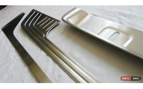 Накладка на задний бампер Mercedes V-class W447