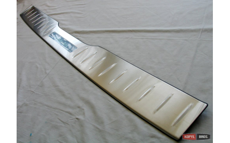 Накладка на задний бампер Mercedes Vito W447